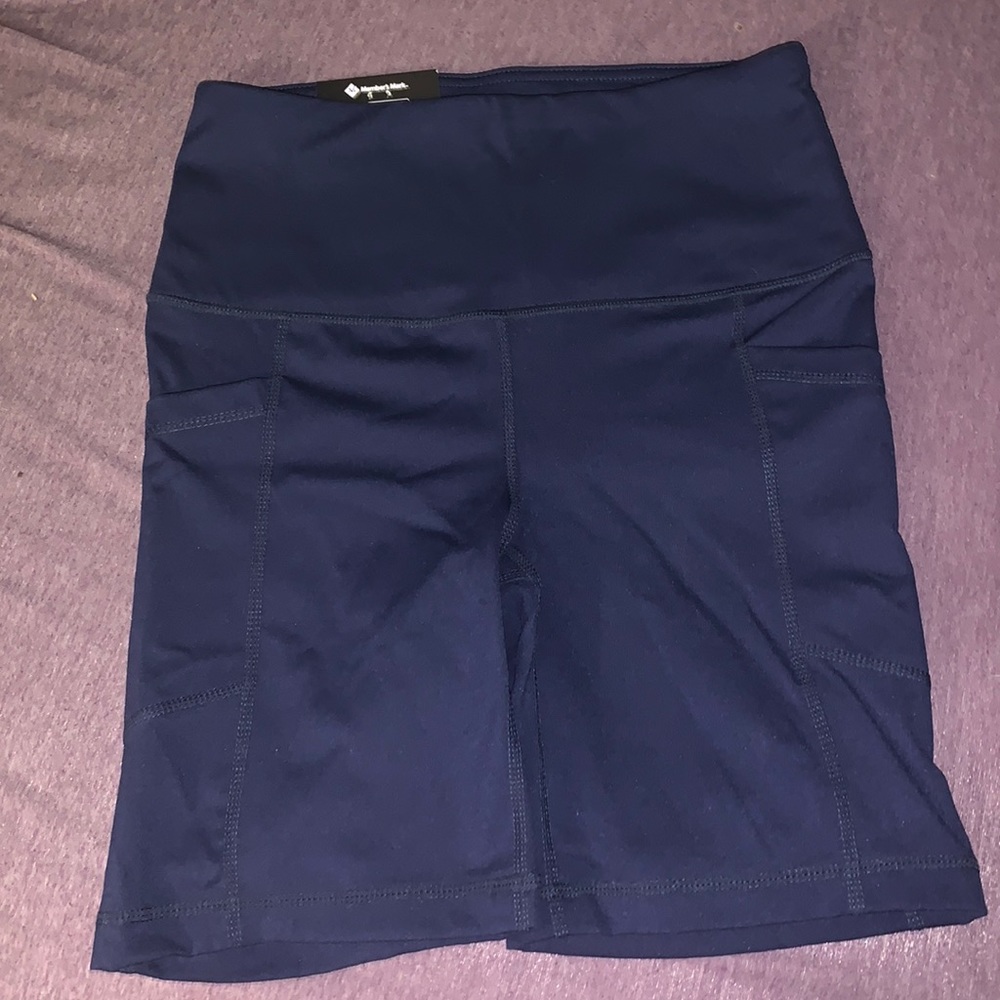 Biker shorts with pockets